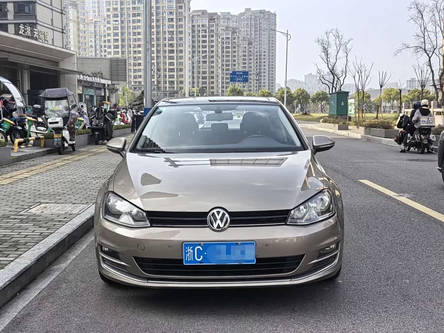 Volkswagen golf