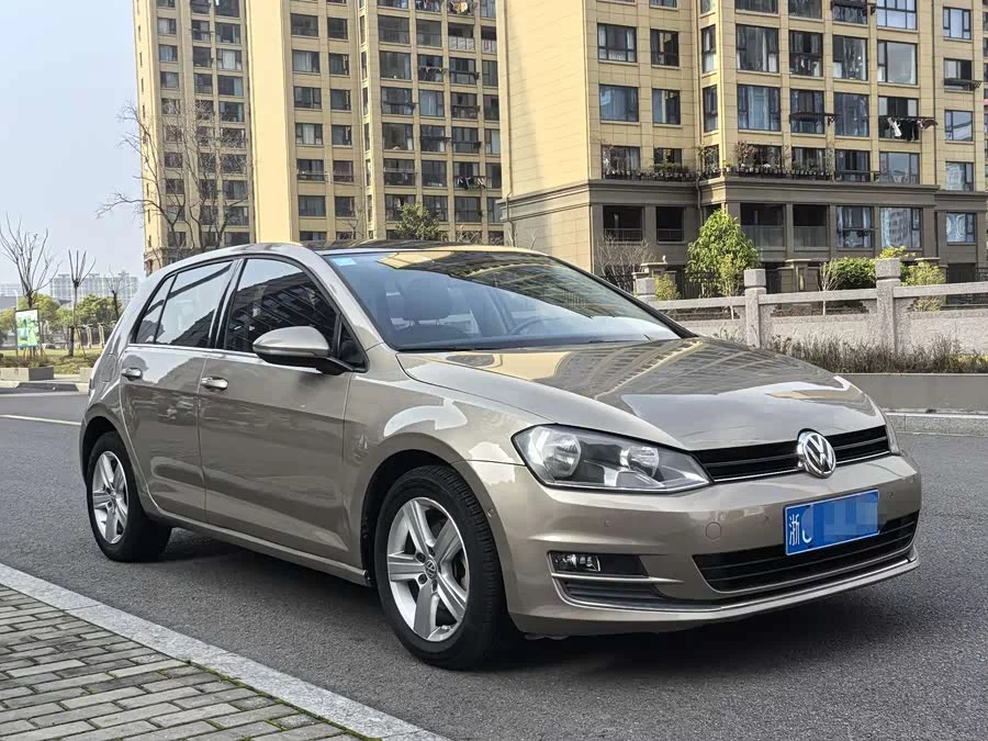 Volkswagen golf