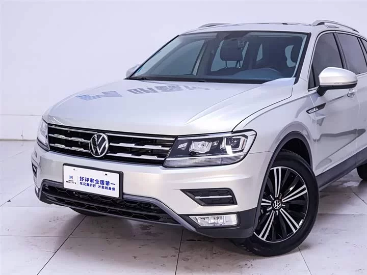 Volkswagen Tiguan L