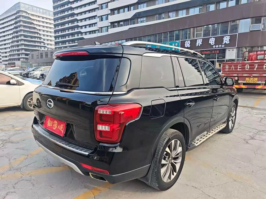 GAC Trumpchi GS8