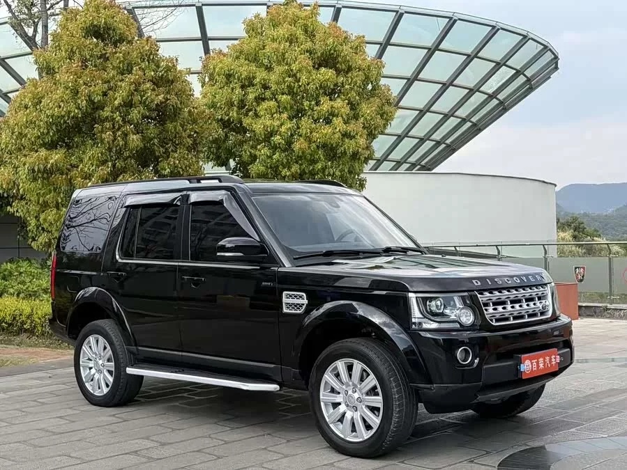 Land Rover finds
