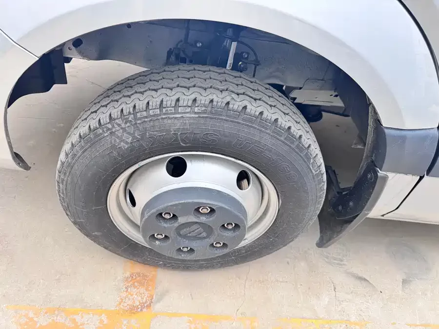 Foton Tuano