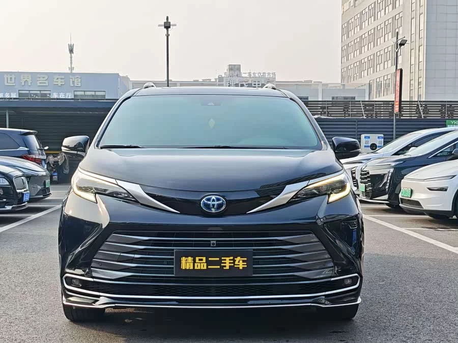 Toyota SIENNA