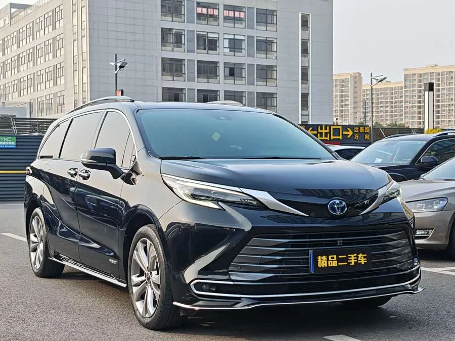 Toyota SIENNA