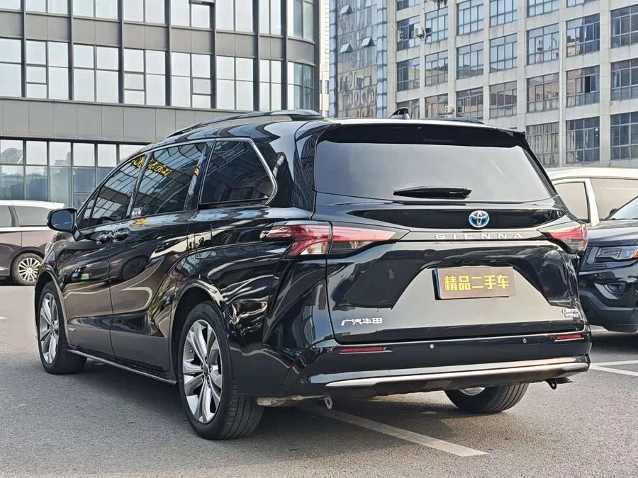 Toyota SIENNA