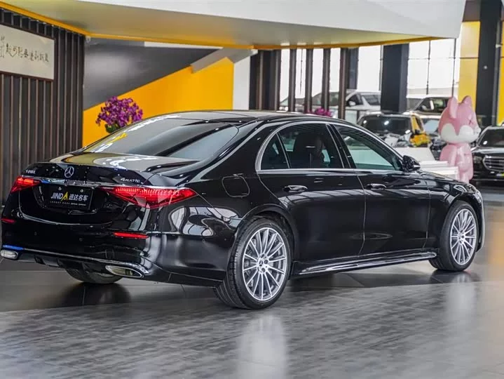 Mercedes-Benz S class