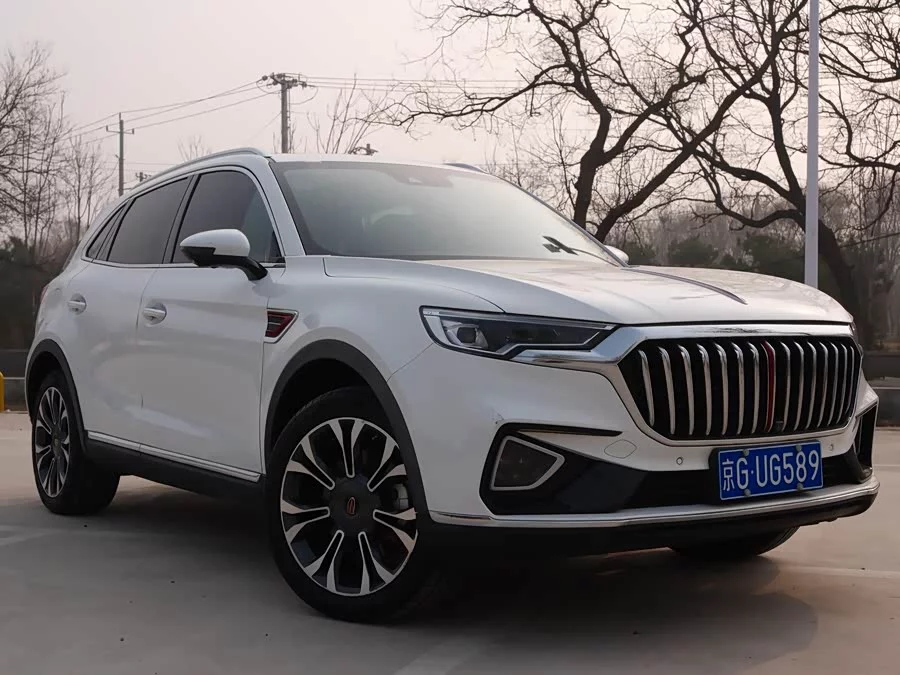 Hongqi HS5
