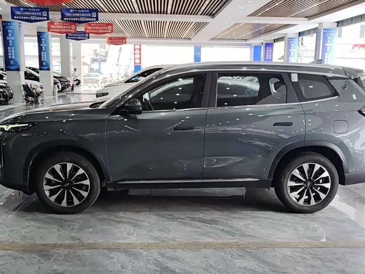 Chery Tiggo 8 PLUS