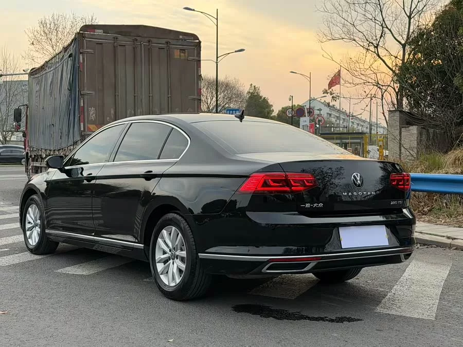 Volkswagen Magotan