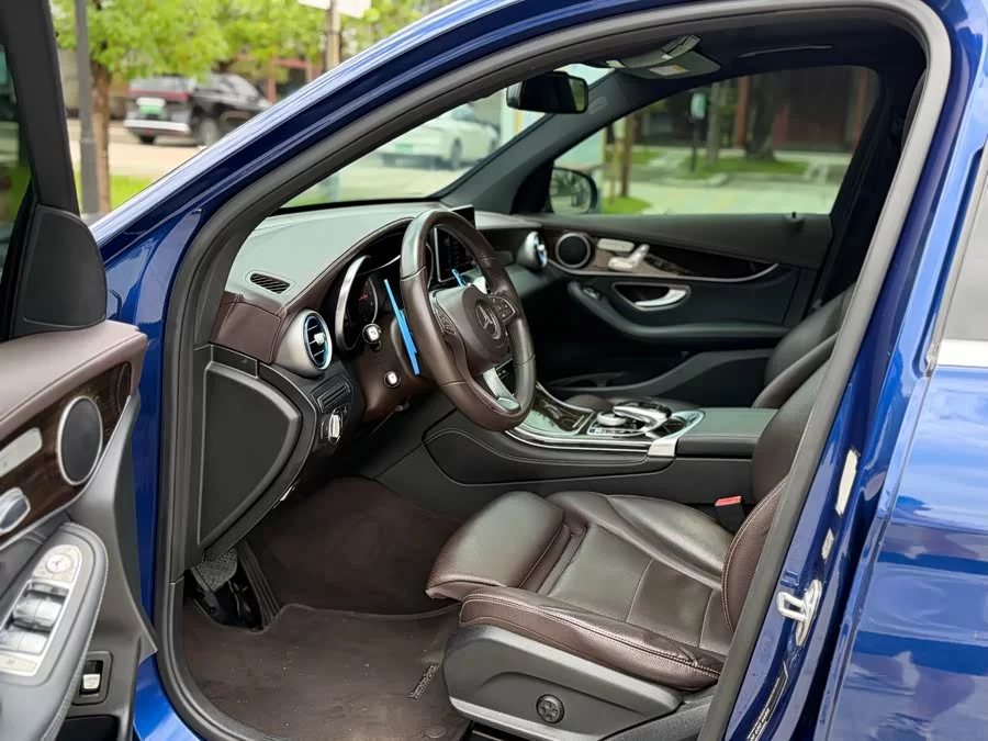 Mercedes Benz GLC