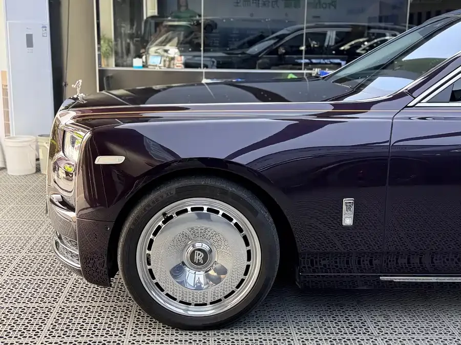 Rolls-Royce Phantom