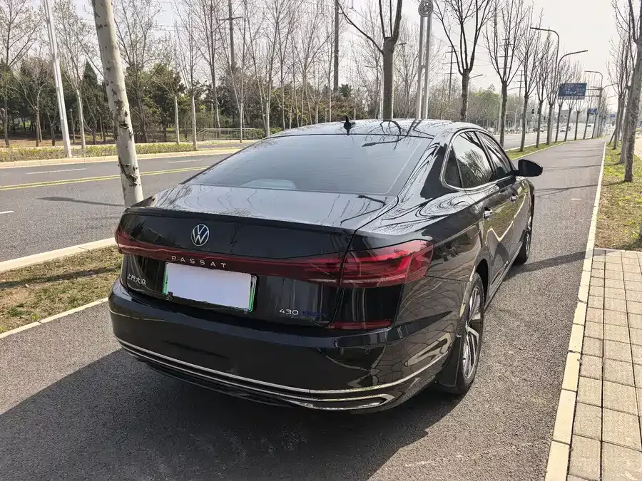 Volkswagen Passat plug-in hybrid