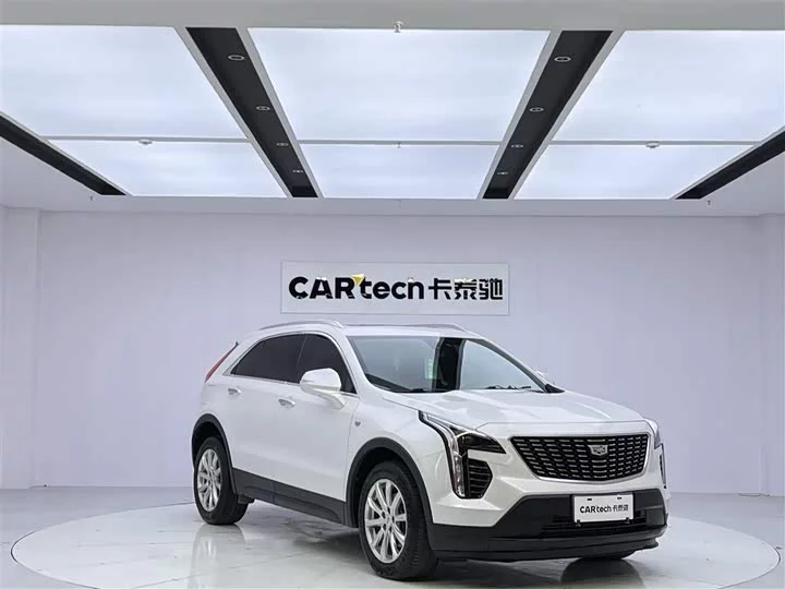 Cadillac XT4