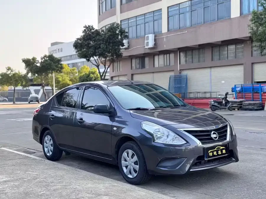 Nissan Sunny