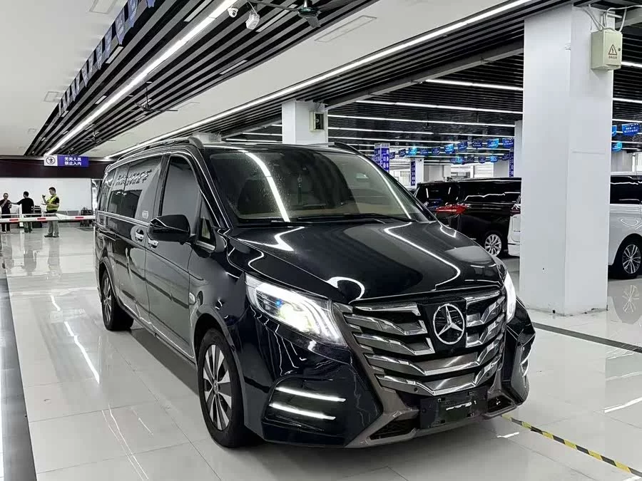 Mercedes Benz Vito