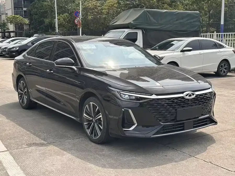 Chery Arrizo 8