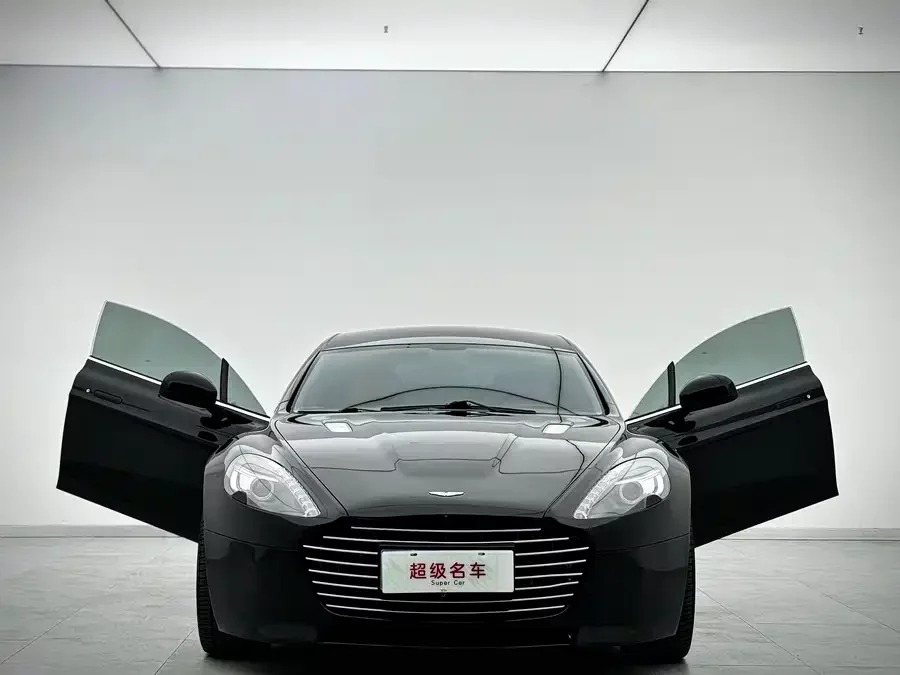 Aston Martin Rapide