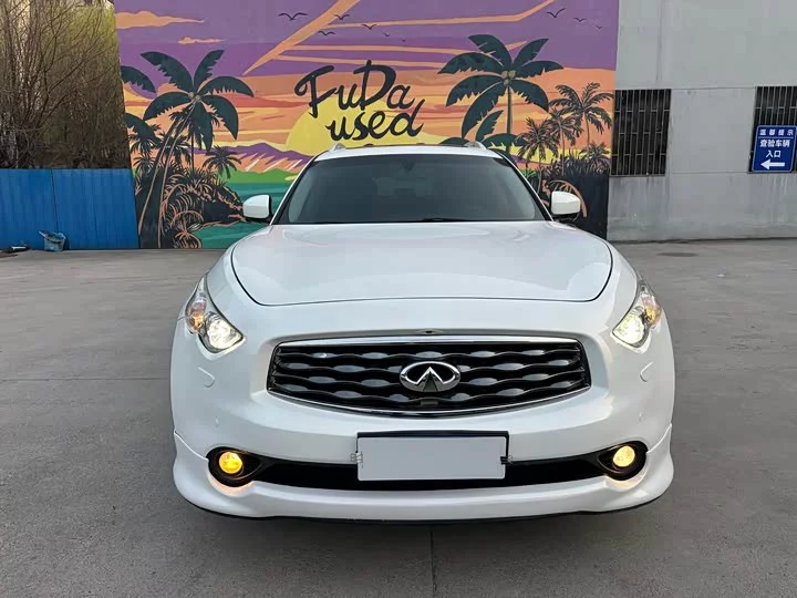 Infiniti FX