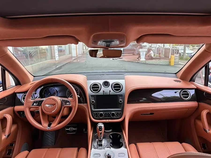 Bentley Bentayga