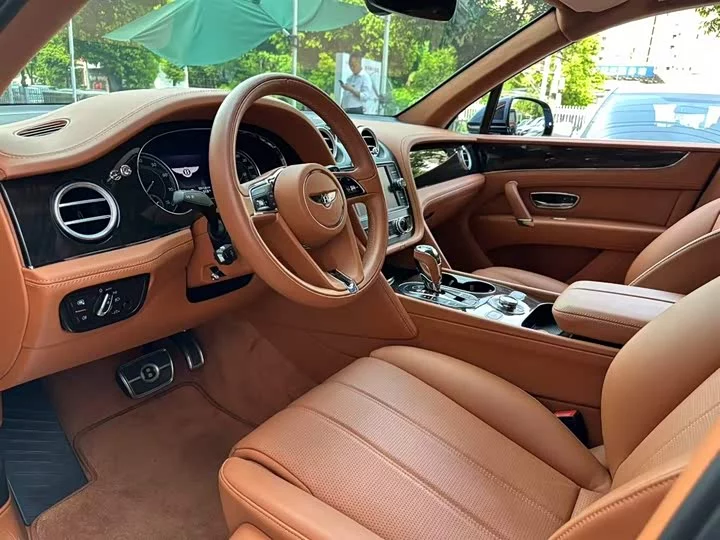 Bentley Bentayga