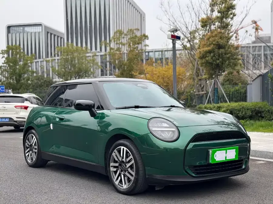 MINI electric  COOPER