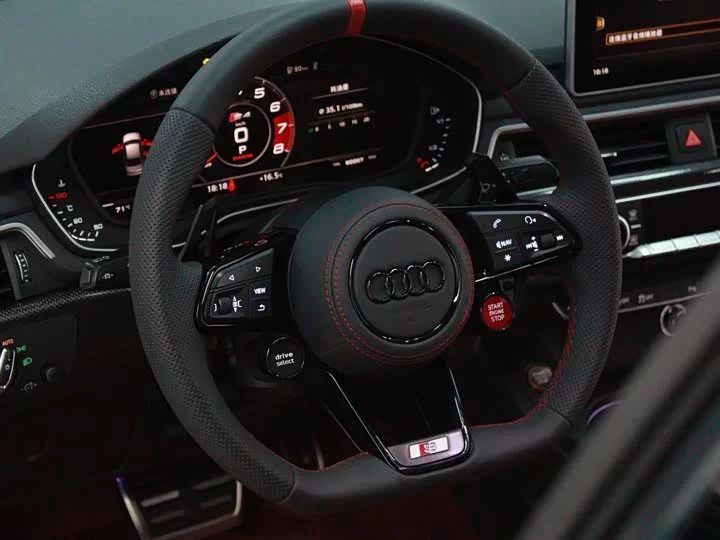 Audi S4
