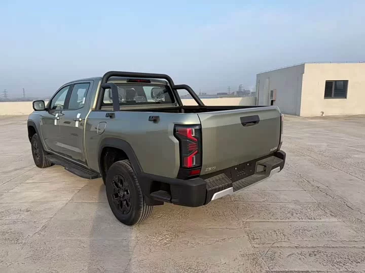 Wei Lin R08
