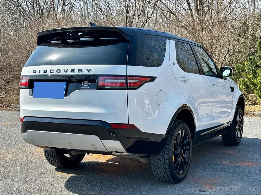 Land Rover finds