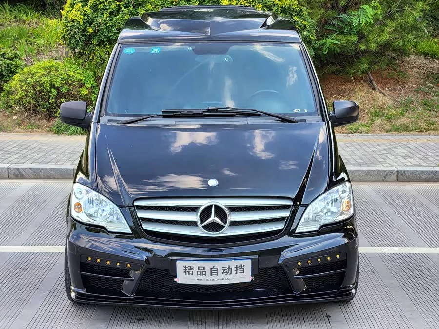 Mercedes Benz Vito