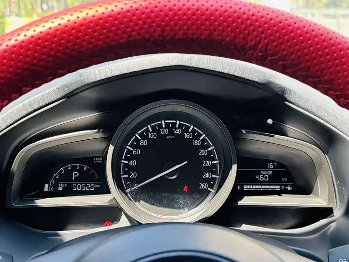 Mazda CX-4