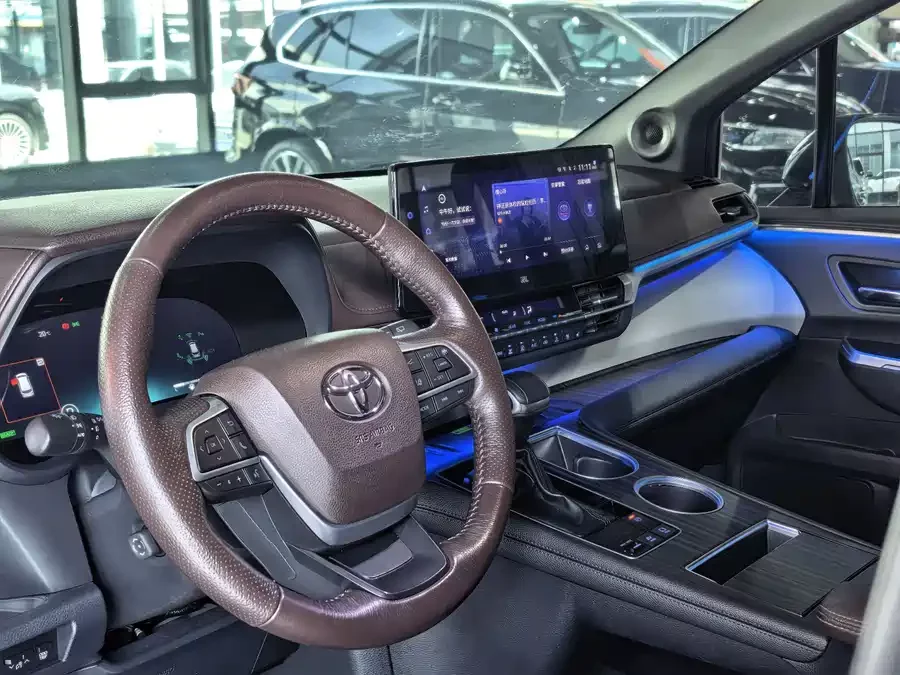 Toyota Granvia