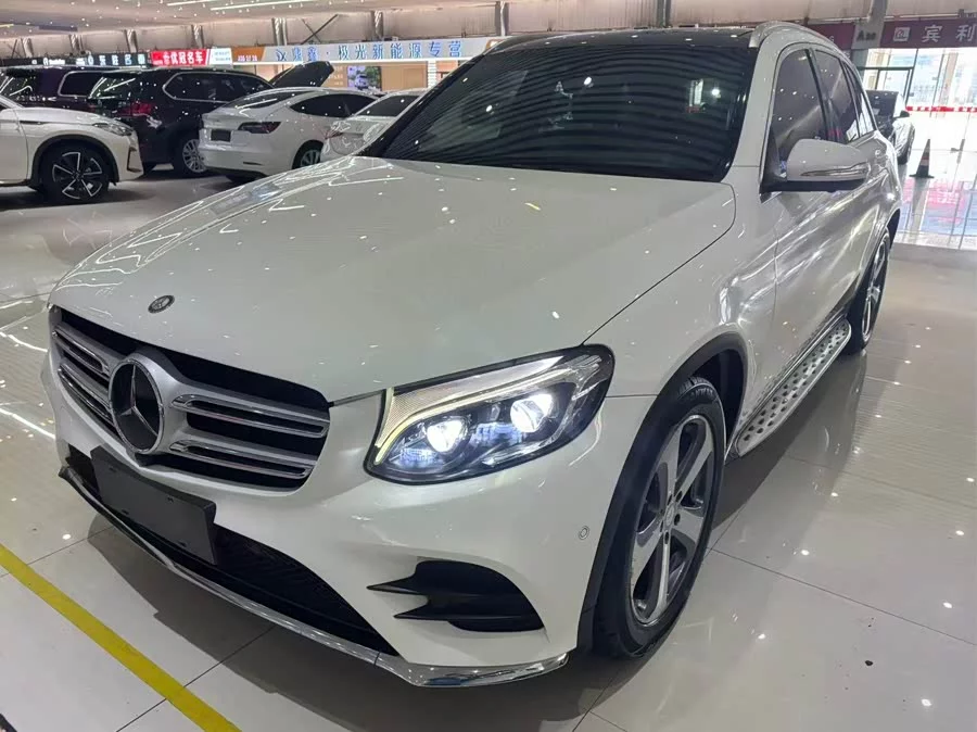 Mercedes Benz GLC