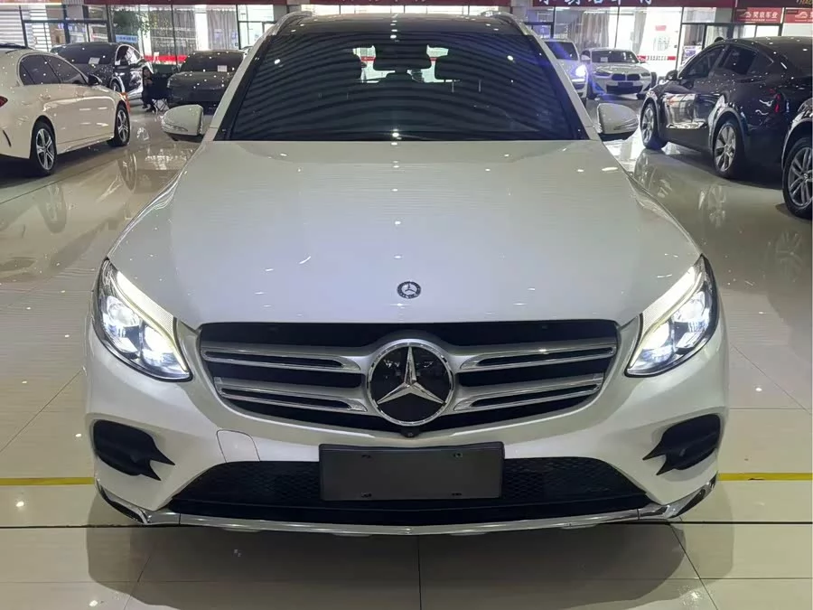Mercedes Benz GLC