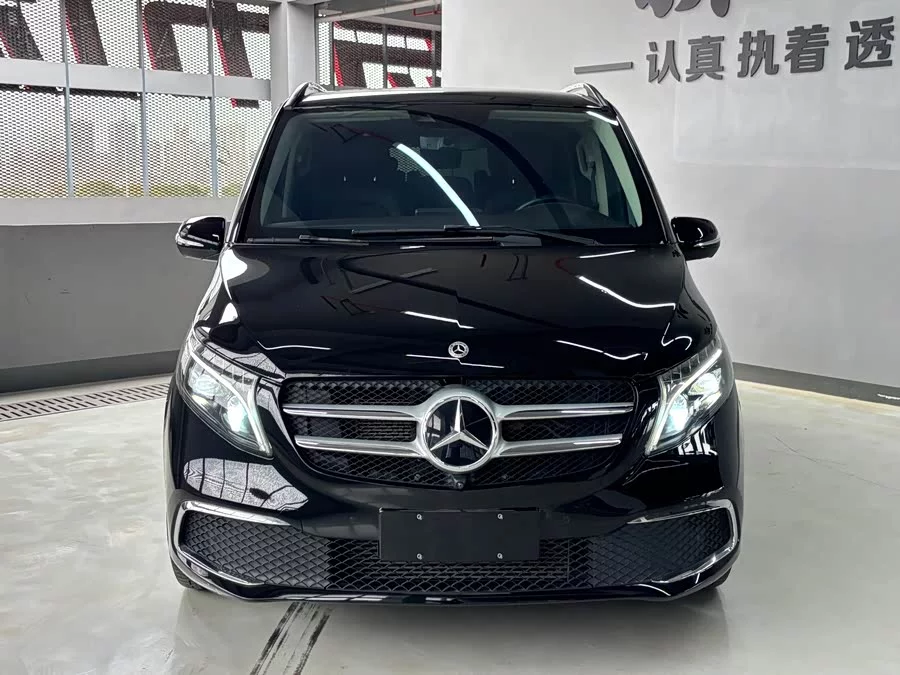 Mercedes Benz Class V