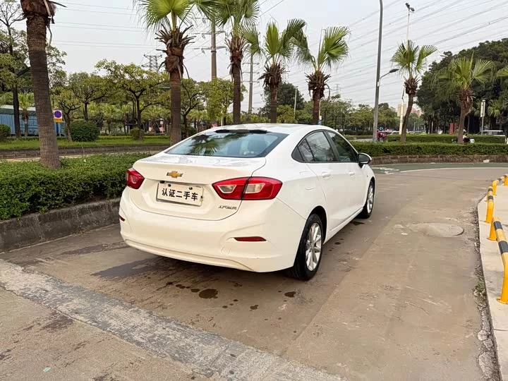 chevrolet Cruze
