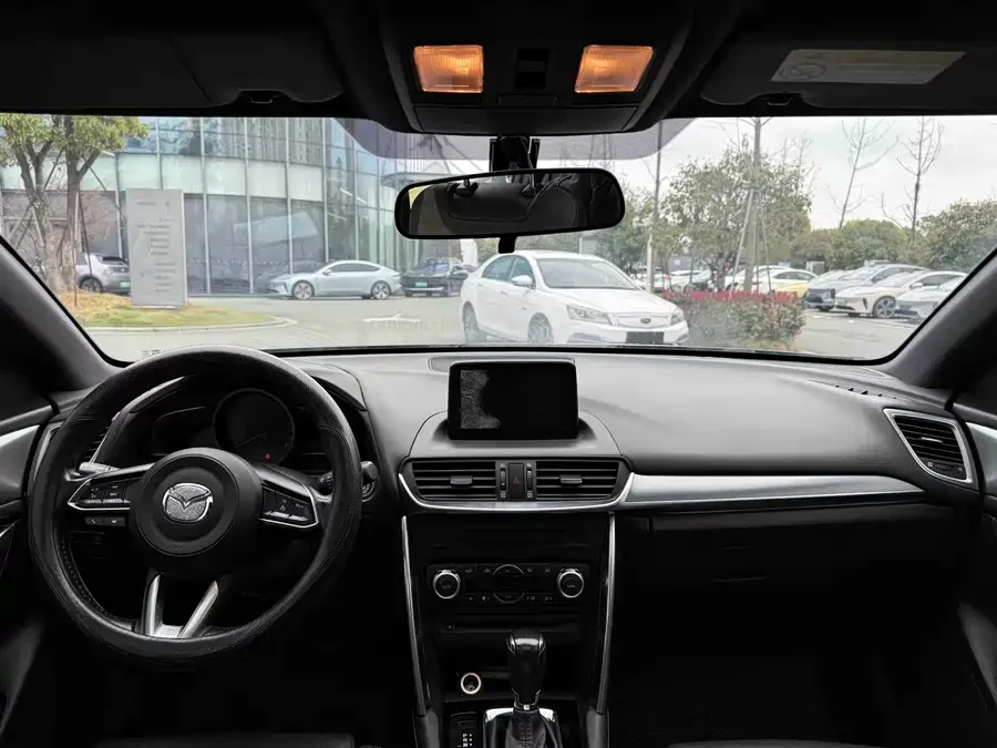 Mazda CX-4