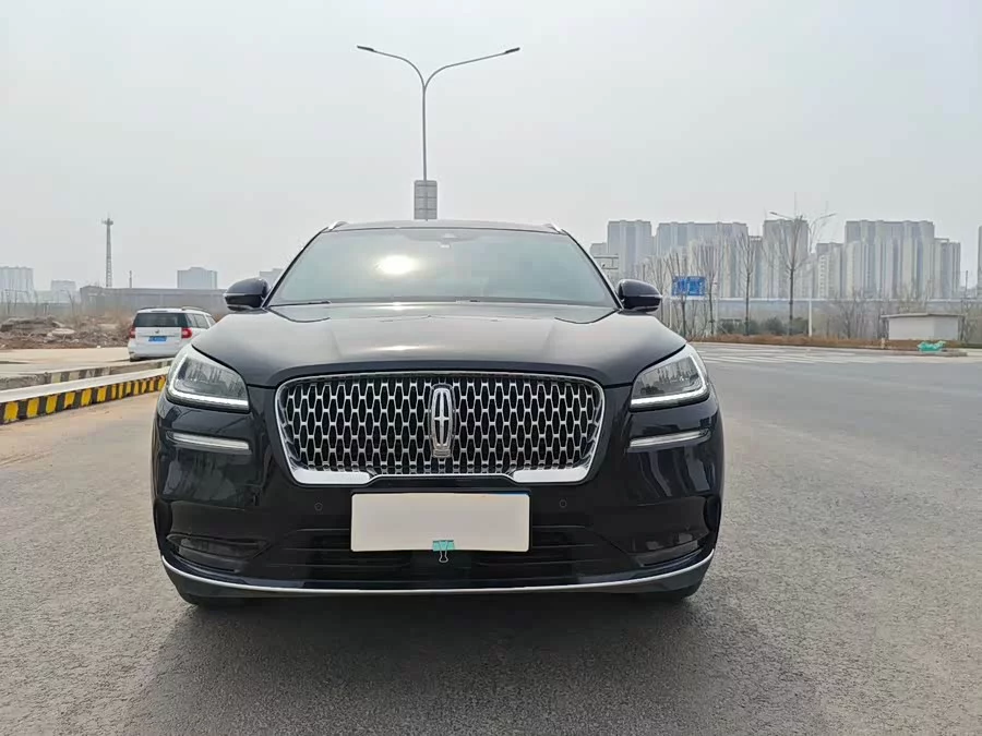 Lincoln Adventurer