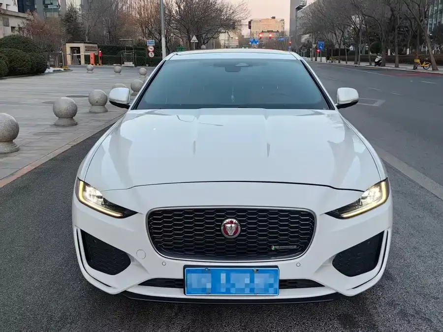 Jaguar XEL