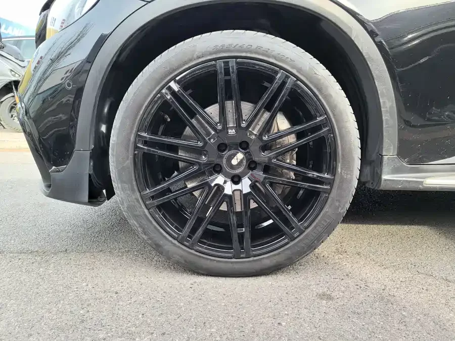 Mercedes Benz GLC Coupe AMG