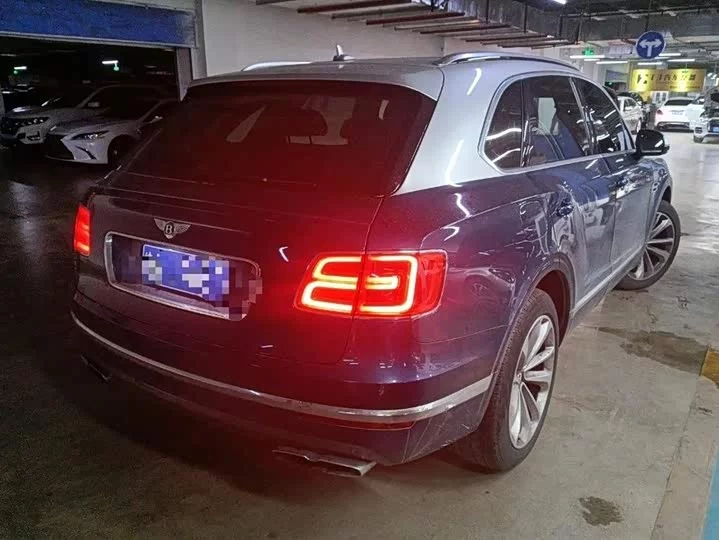 Bentley Bentayga