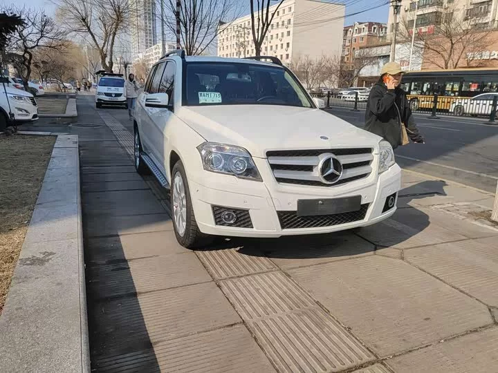 Mercedes-Benz GLK Class (Imported)