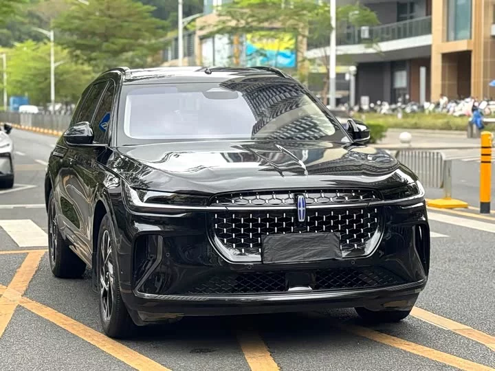 Lincoln navigator