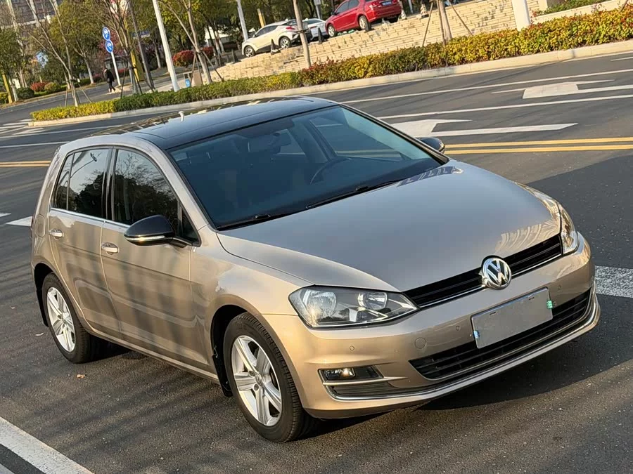 Volkswagen golf