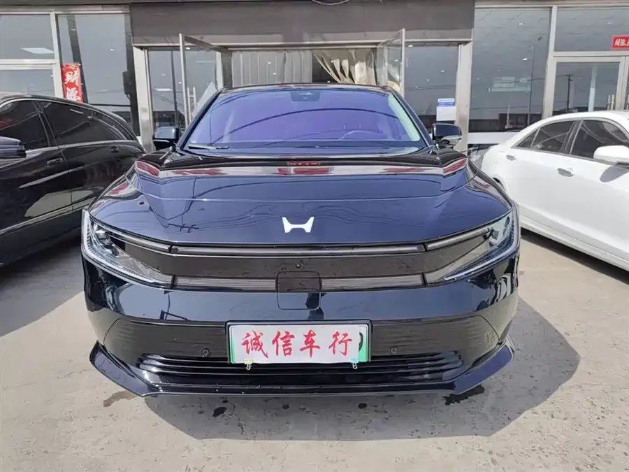 Honda GAC  P7