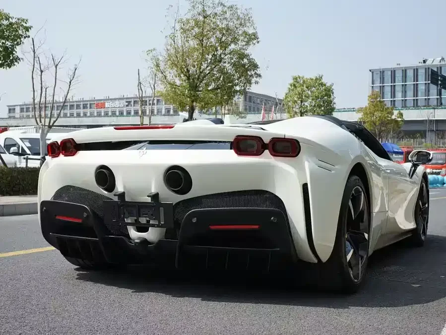 Ferrari SF90