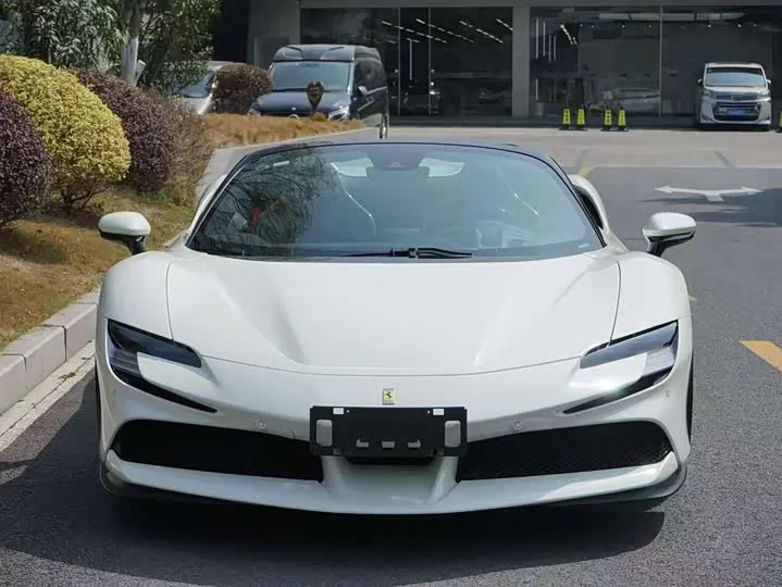 ferrari SF90