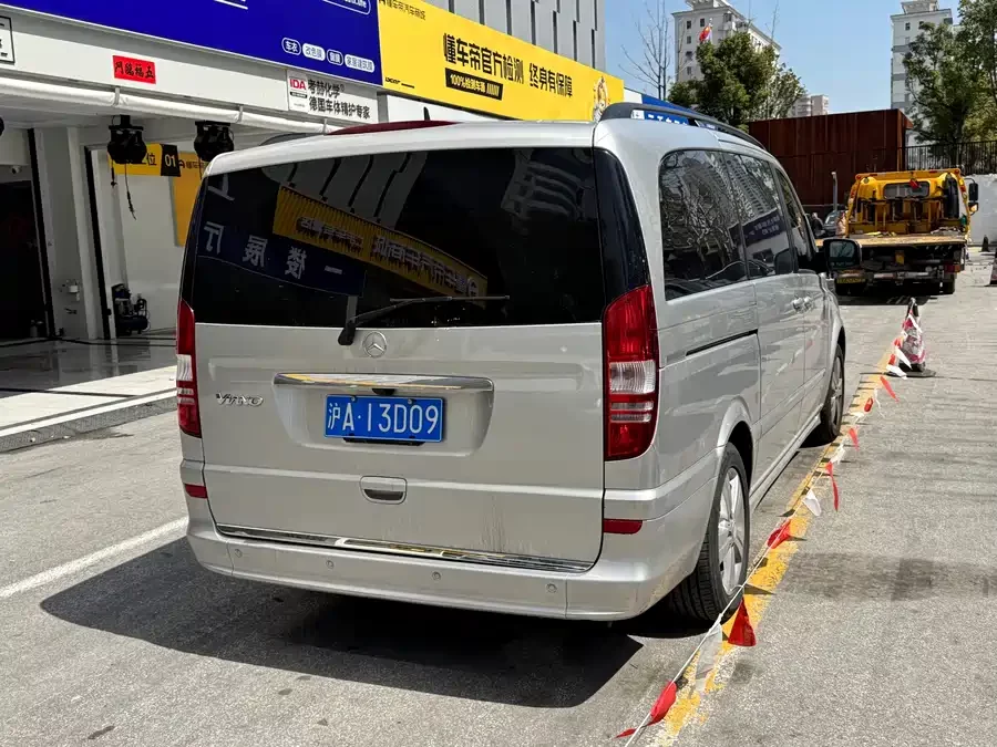 Mercedes Benz Viano