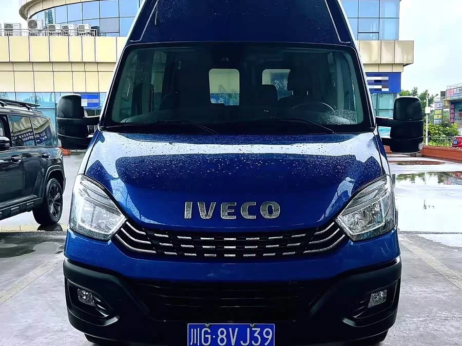 Iveco Wolfson