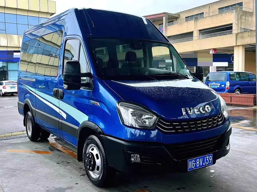 Iveco Wolfson