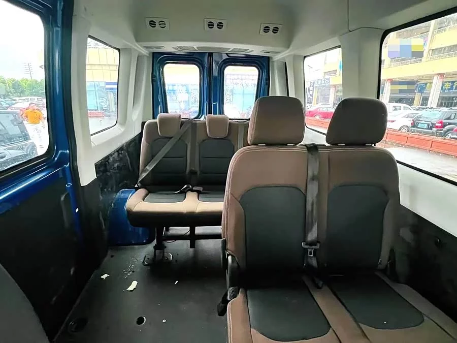 Iveco Wolfson